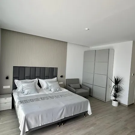 Apartment Adria Miris