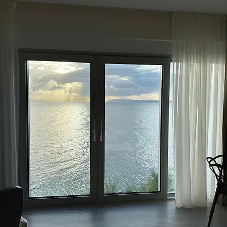 Adria Miris Apartment *